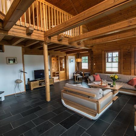 Ferienhaus Kraxlhuette Waltersdorf باد سشاندو المظهر الخارجي الصورة